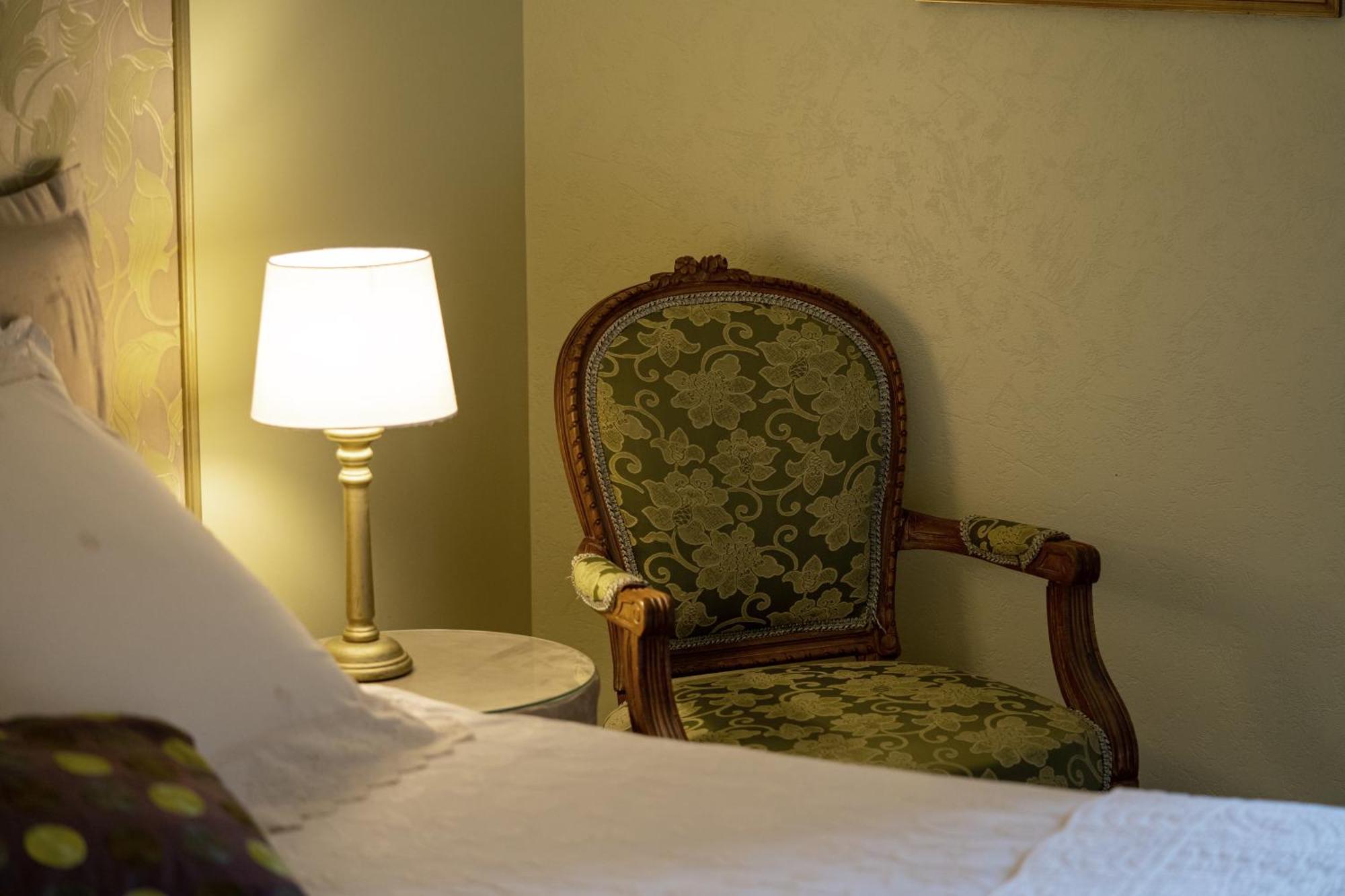 Chateau De Ribourdin Chevannes  Esterno foto